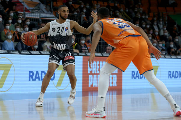 而他也会继 而他也会继