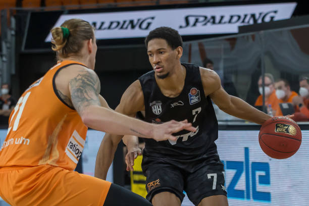 路并不轻松 路并不轻松