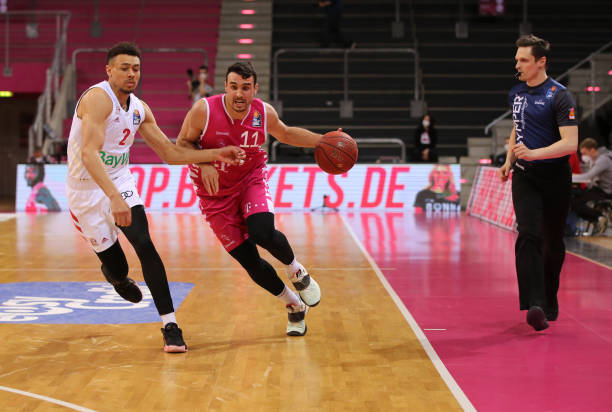 点揭示了现 点揭示了现