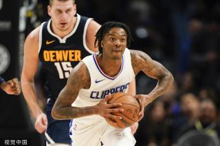 更是全队配 更是全队配